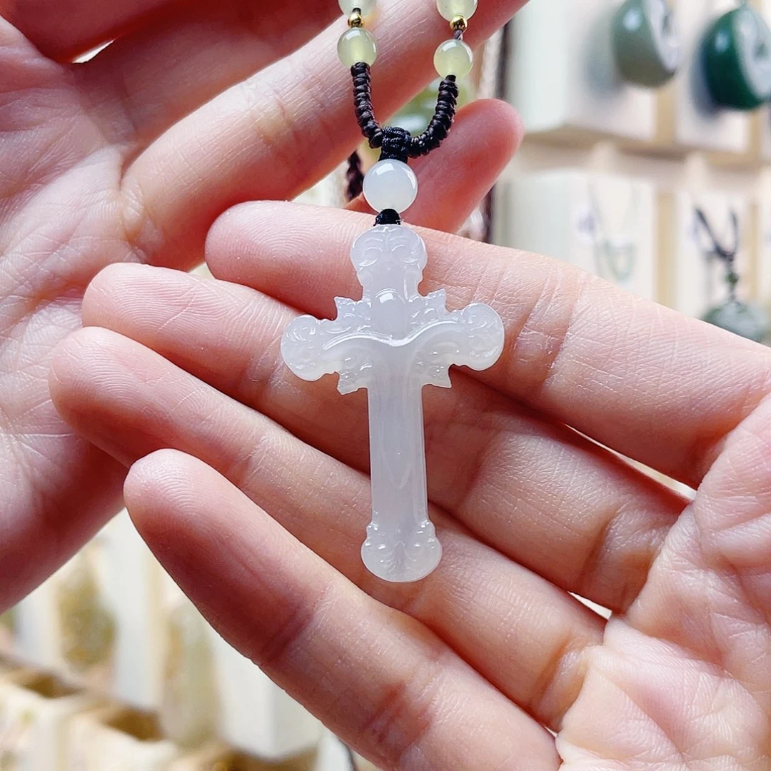 ****开和田玉未镶嵌吊坠(赠链)