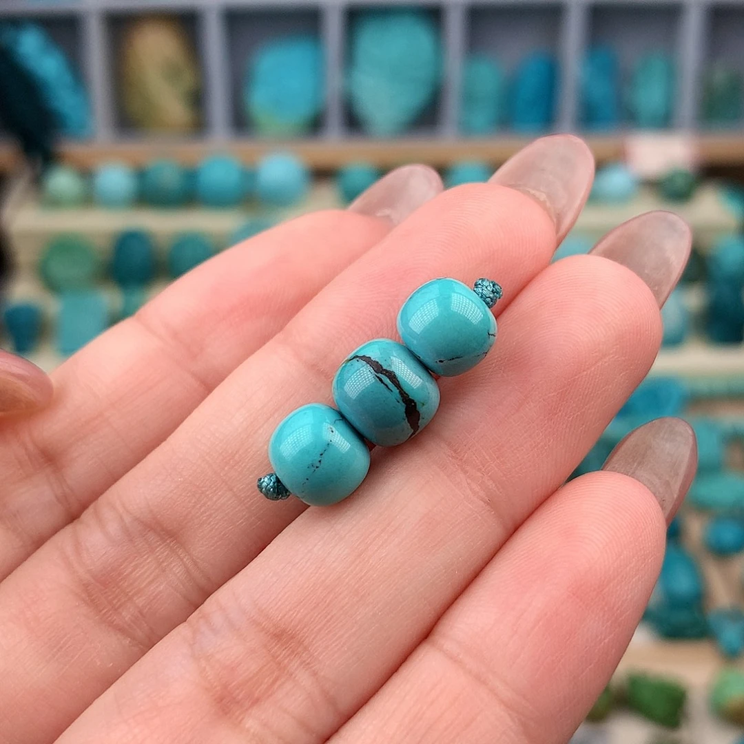 未镶嵌绿松石珠宝奇石