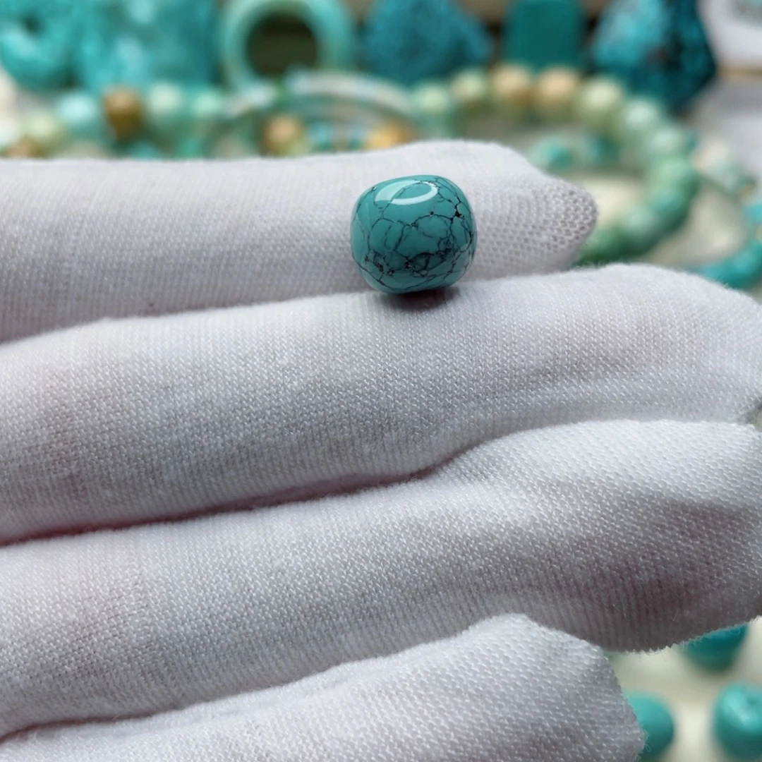 绿松石未镶嵌珠宝奇石10.5