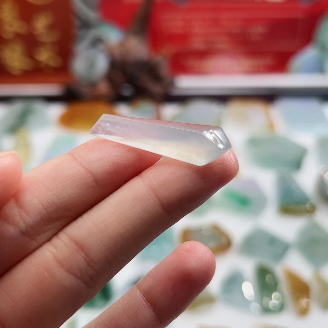 未镶嵌定制翡翠翡翠