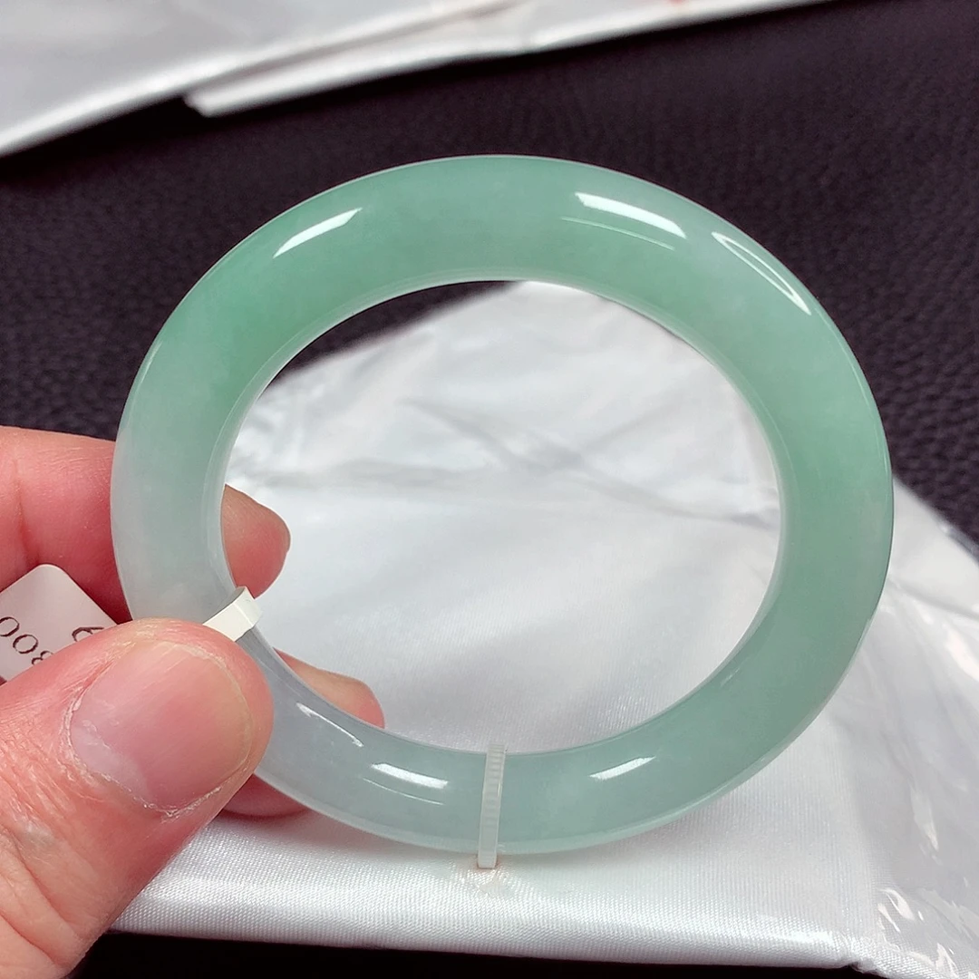 翡翠未镶嵌手镯天然翡翠手镯