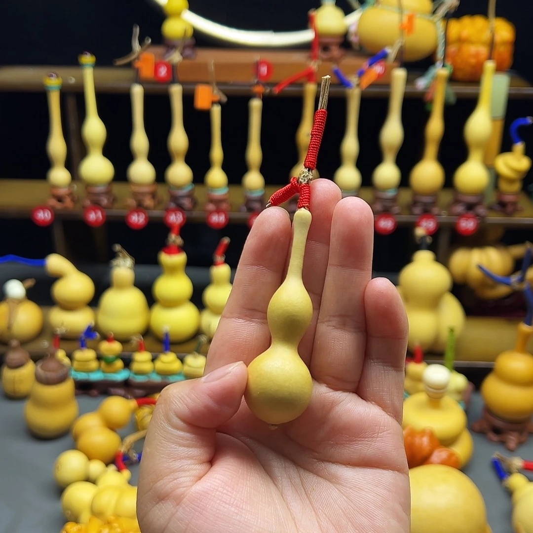 小***博直播间关音瓶蚂蚁杆葫芦1380元