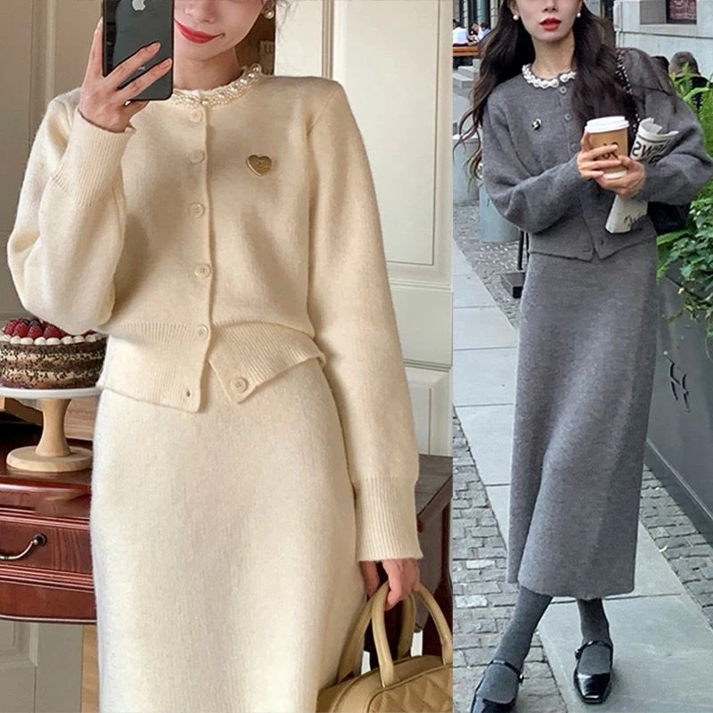 针织套装女领半身裙两件套气质秋冬珍珠设计感小众新款百搭毛衣潮
