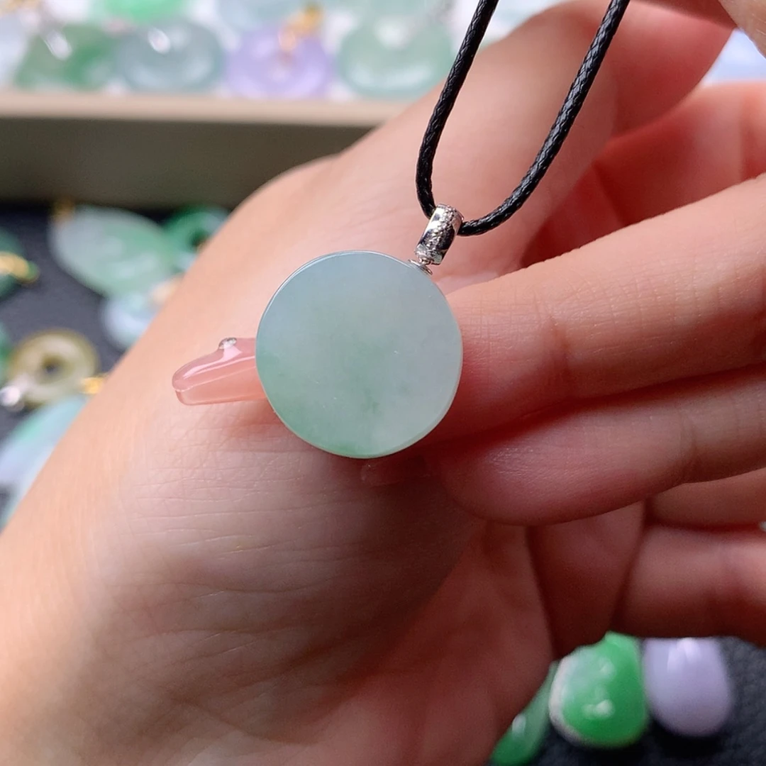 【闪购商品】翡翠18K金镶嵌吊坠(不含链)