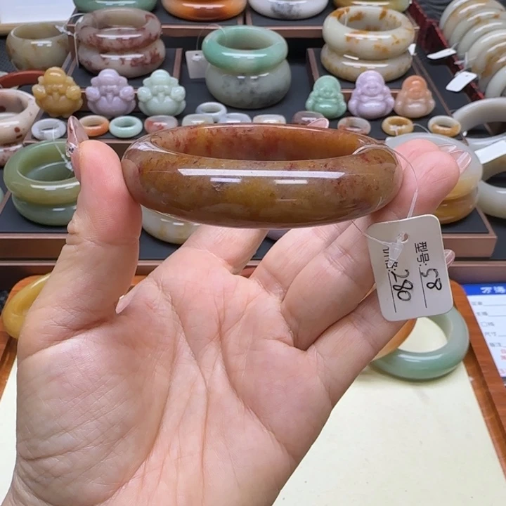 石英岩玉未镶嵌手镯