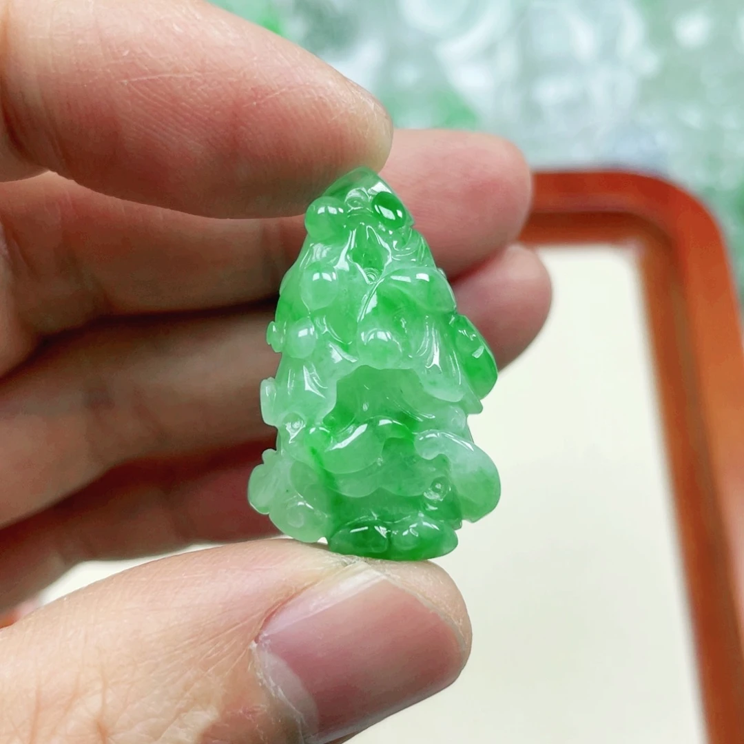 翡翠吊坠(不含链)未镶嵌