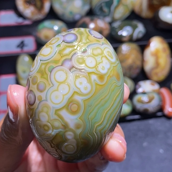 未镶嵌玛瑙/玉髓珠宝奇石