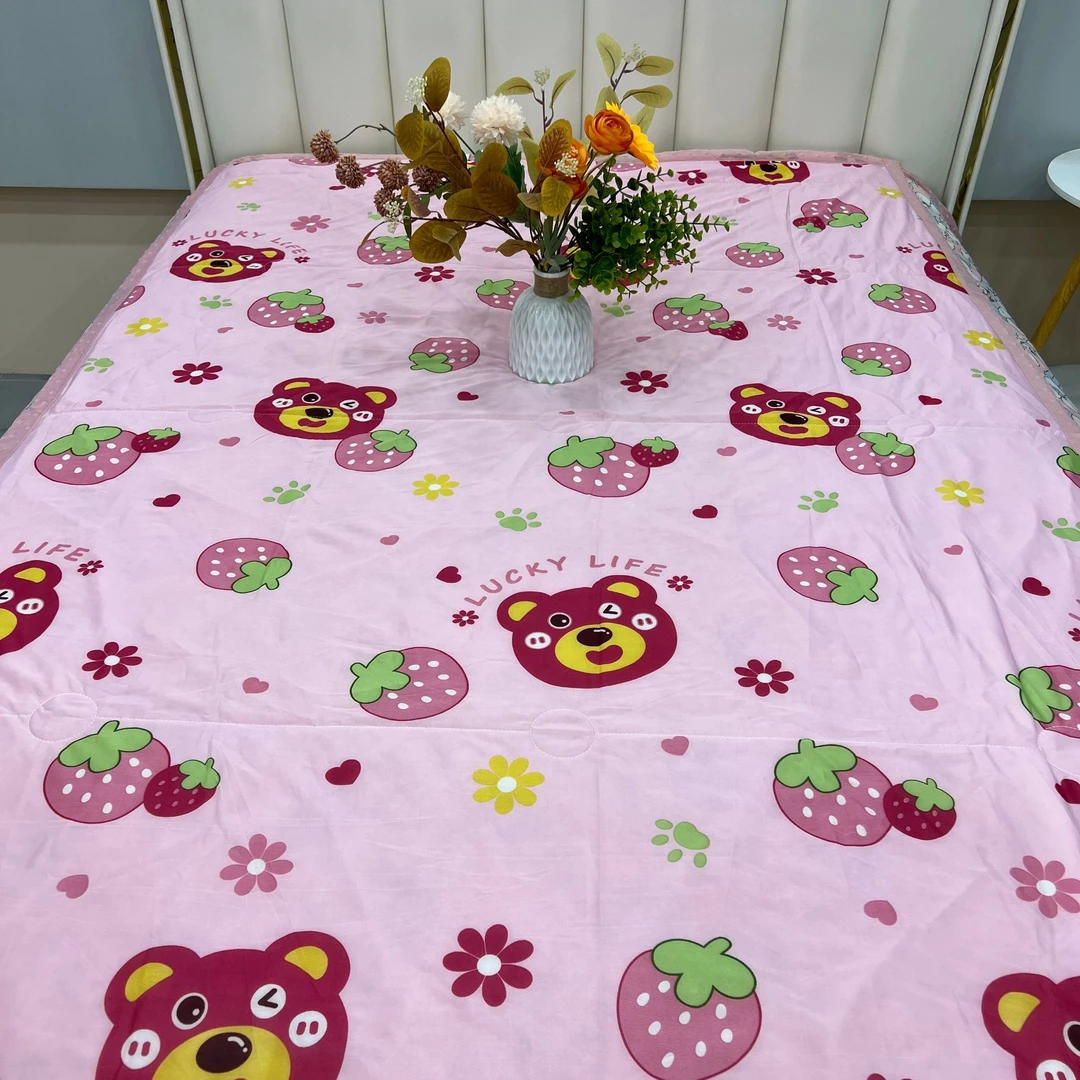 凉感丝冰豆豆夏凉被-粉色草莓熊单人150*200