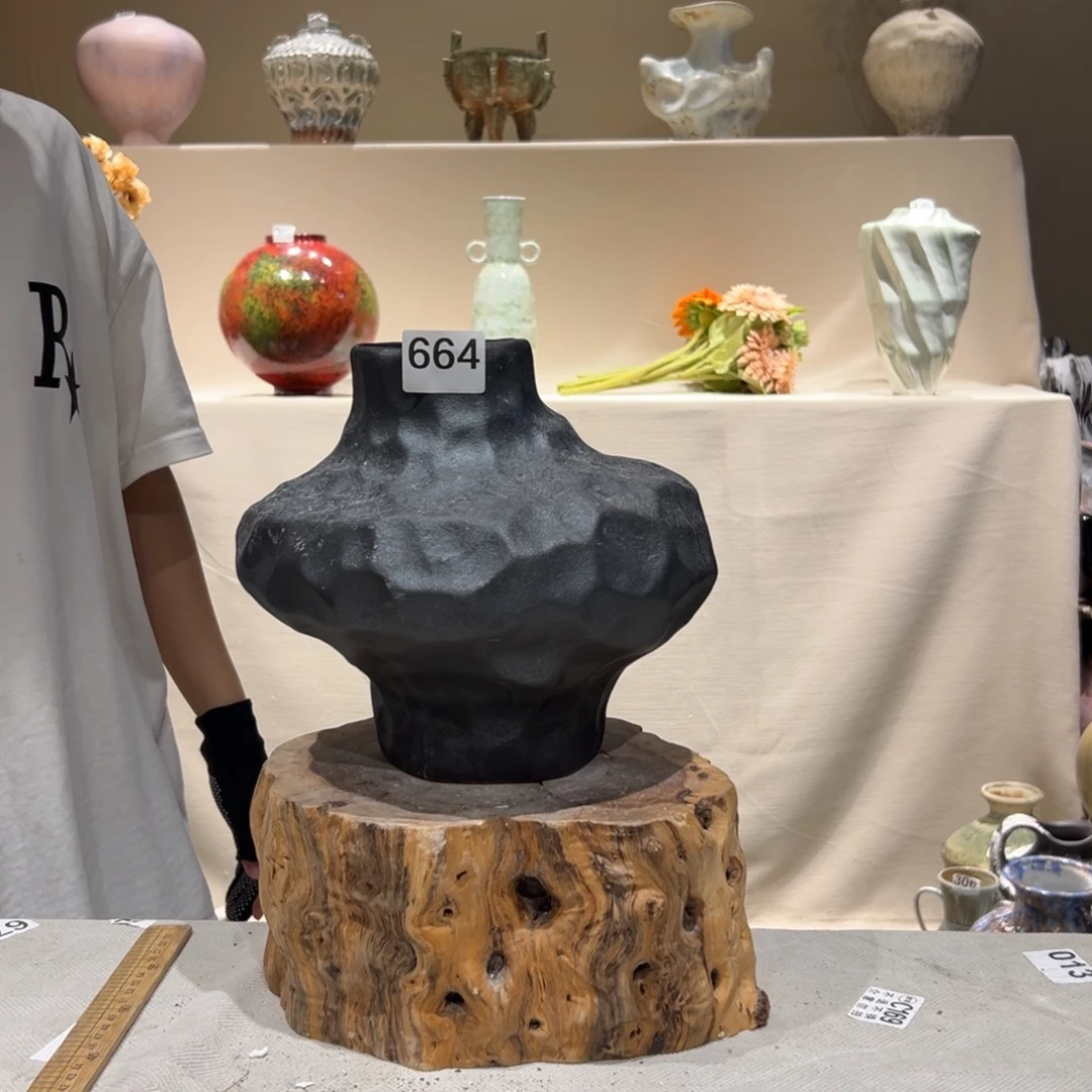 Z***6G8阿平左右的话，664哈怂LNG加气站附近
