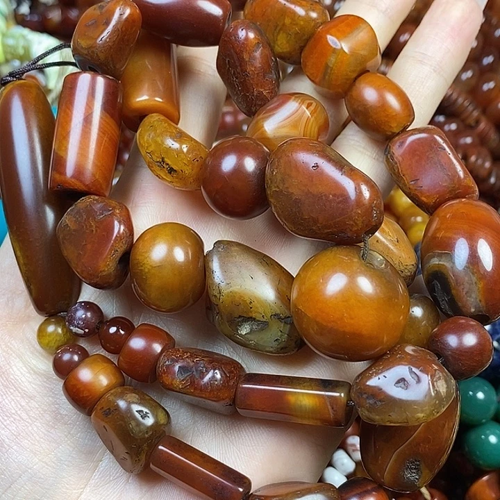 未镶嵌颈饰玛瑙/玉髓正**入