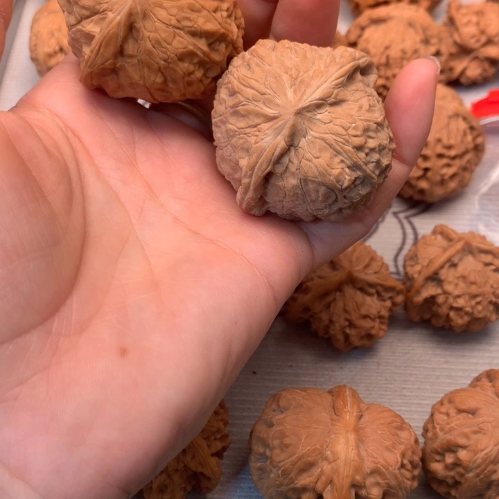 一***七文玩核桃吊坠南瓜墩