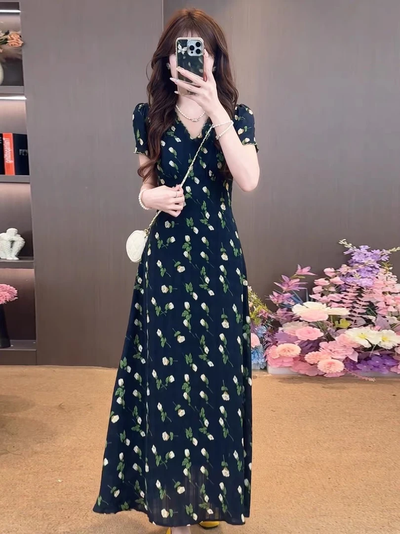 【现货+运费险】夏季碎花法式气质显瘦银河蜜语高级感中长款连衣裙
