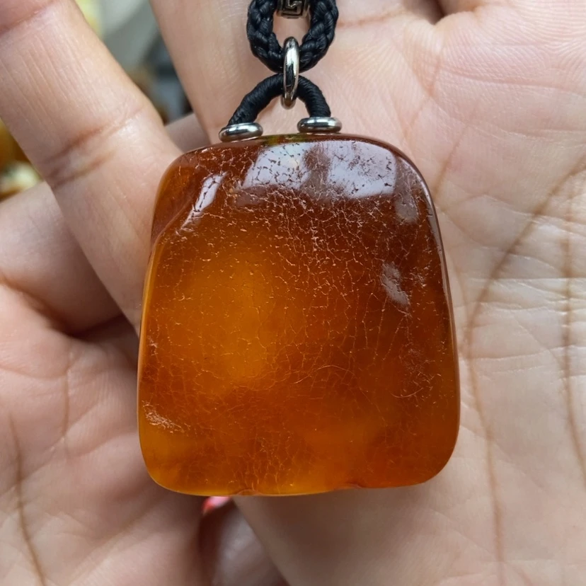 【闪购商品】琥珀颈饰未镶嵌