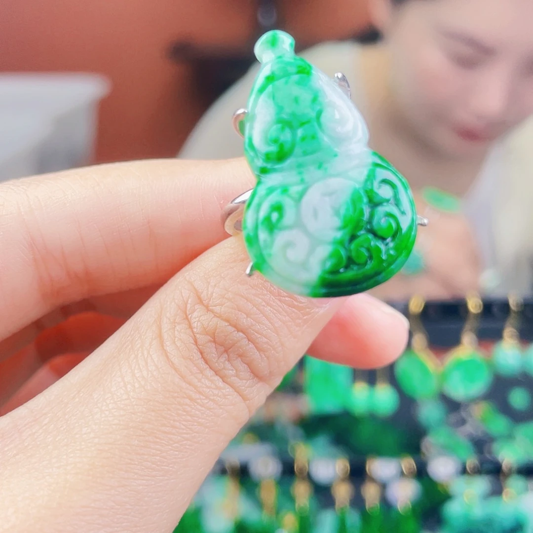翡翠戒指银S925镶嵌饰品