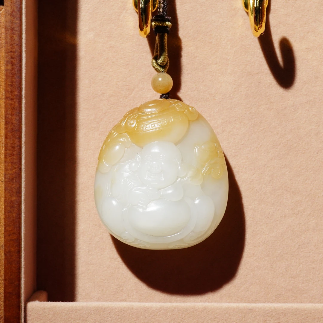 【杨老师甄选】和田玉糖白佛公吊坠  16000