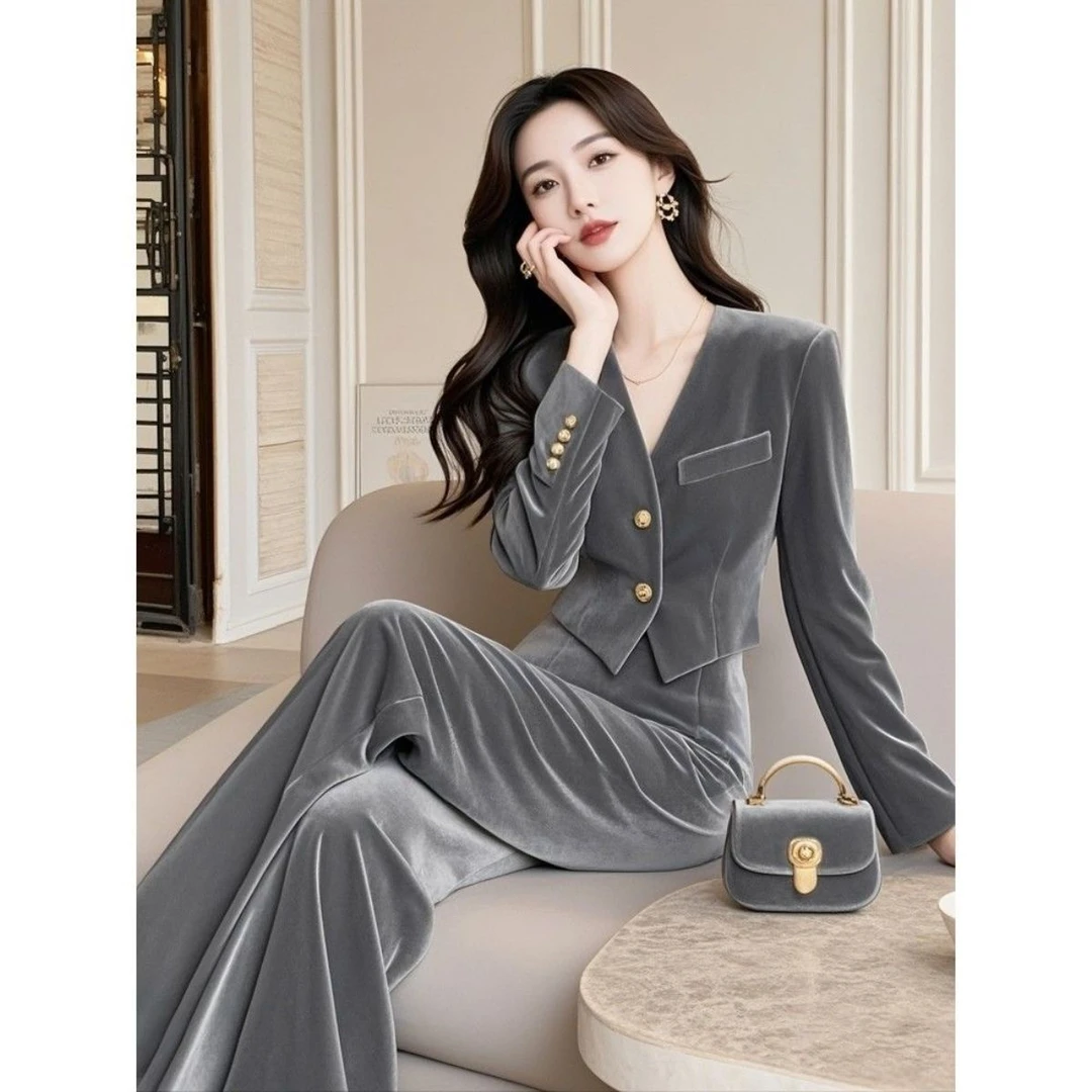 高级感大方得体漂亮女装高端时尚气质小香风丝绒上衣裤子套装秋季