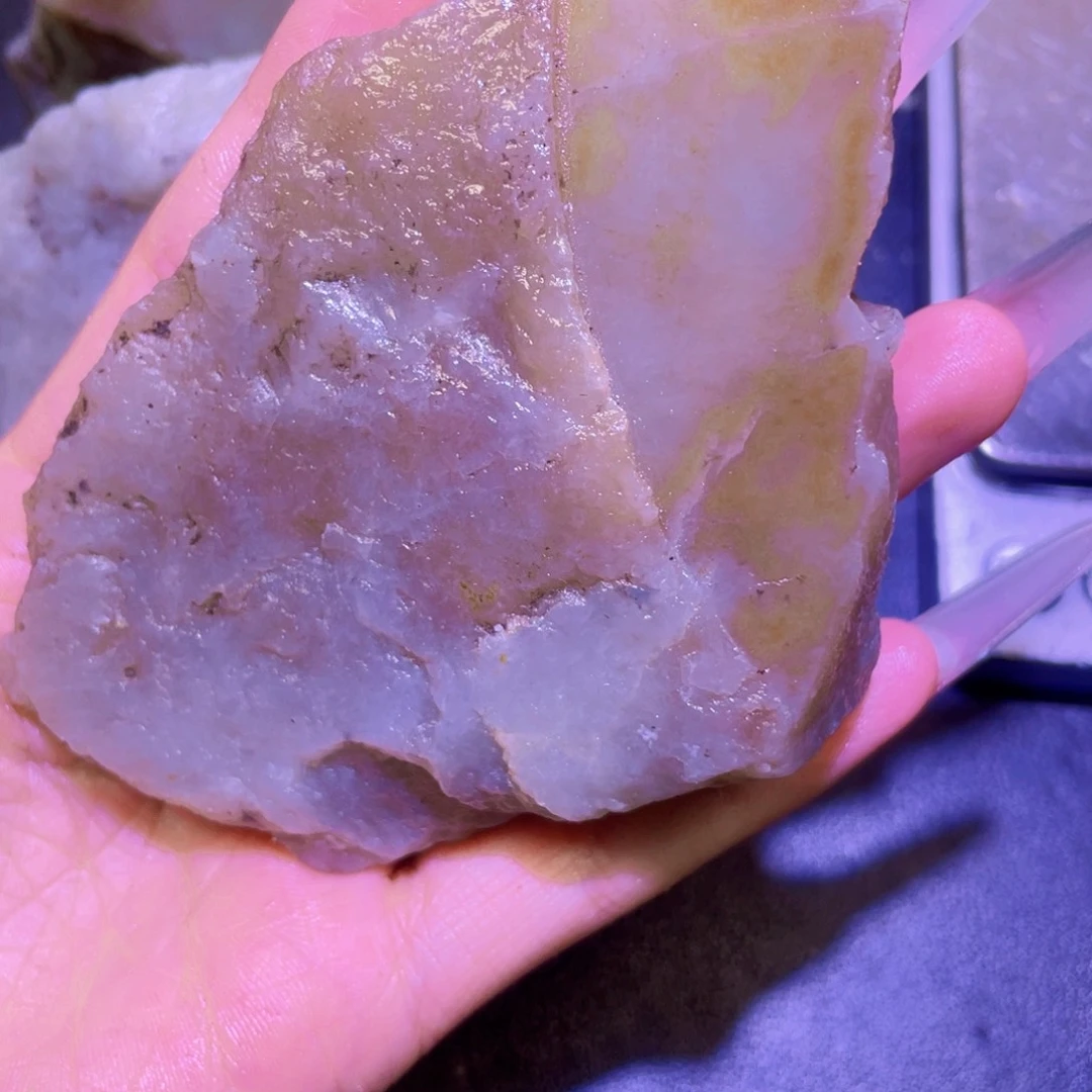 未镶嵌和田玉珠宝半成品