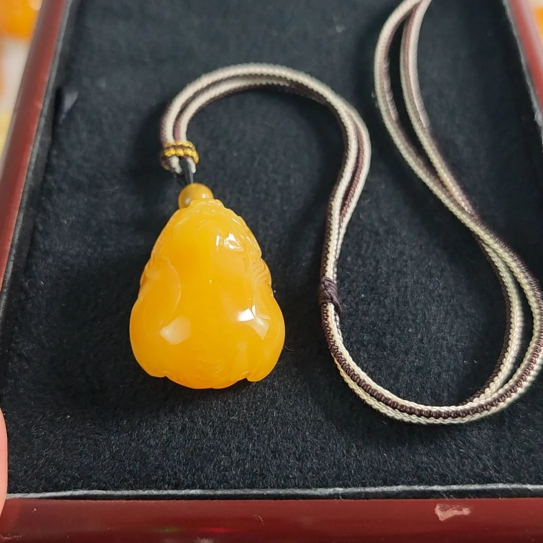 蜜蜡吊坠(赠链)未镶嵌