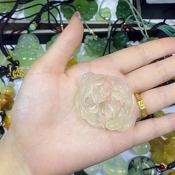 蛇纹石玉合金颈饰