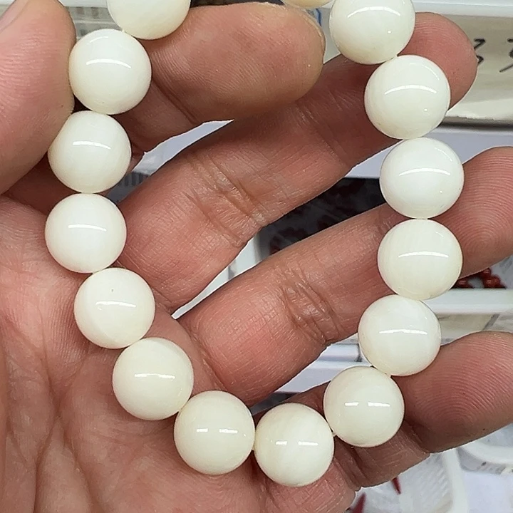 白玉菩提吊坠玉化363