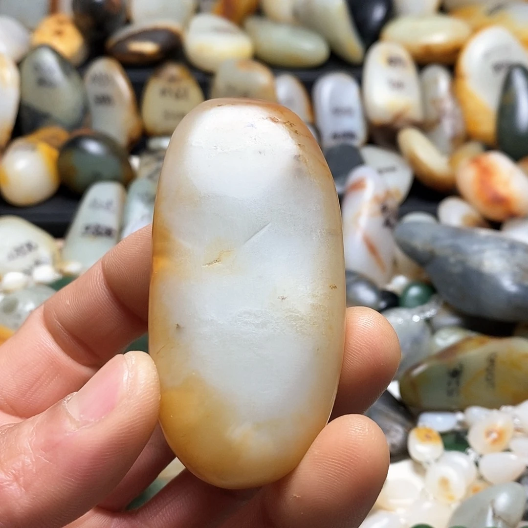 和田玉颈饰未镶嵌吊坠1件180元下2单