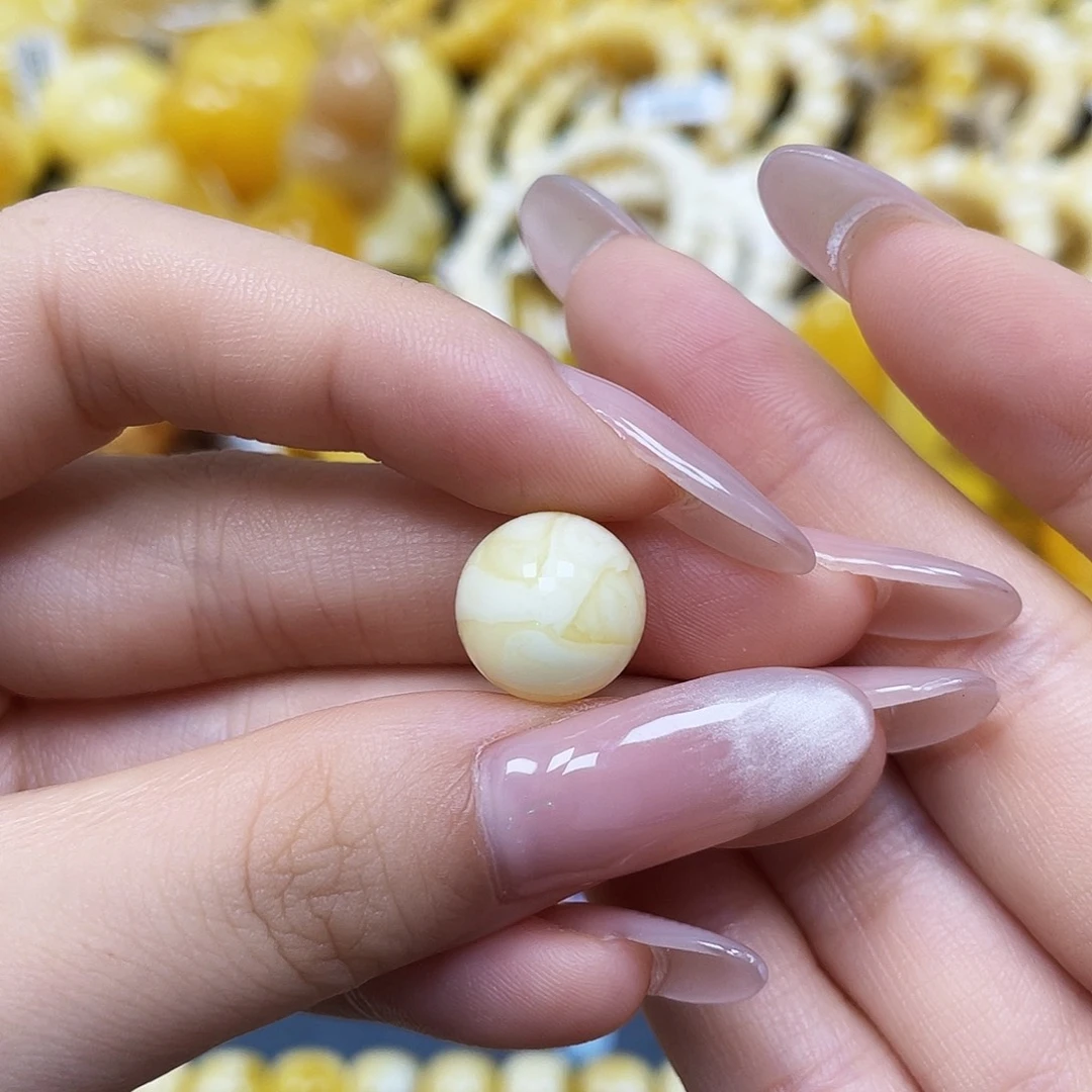 蜜蜡未镶嵌裸石圆珠12.3mm矿灰（抛）