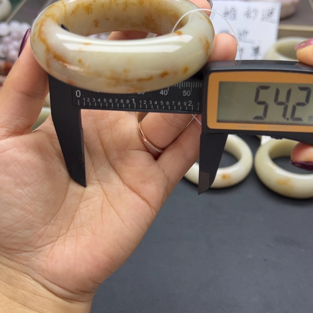 石英质玉（佘太翠）未镶嵌手镯手链吊坠