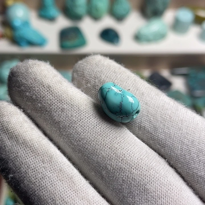 绿松石未镶嵌绿松石