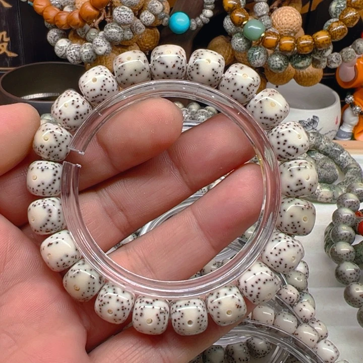 星月菩提吊坠东****门11大眼睛