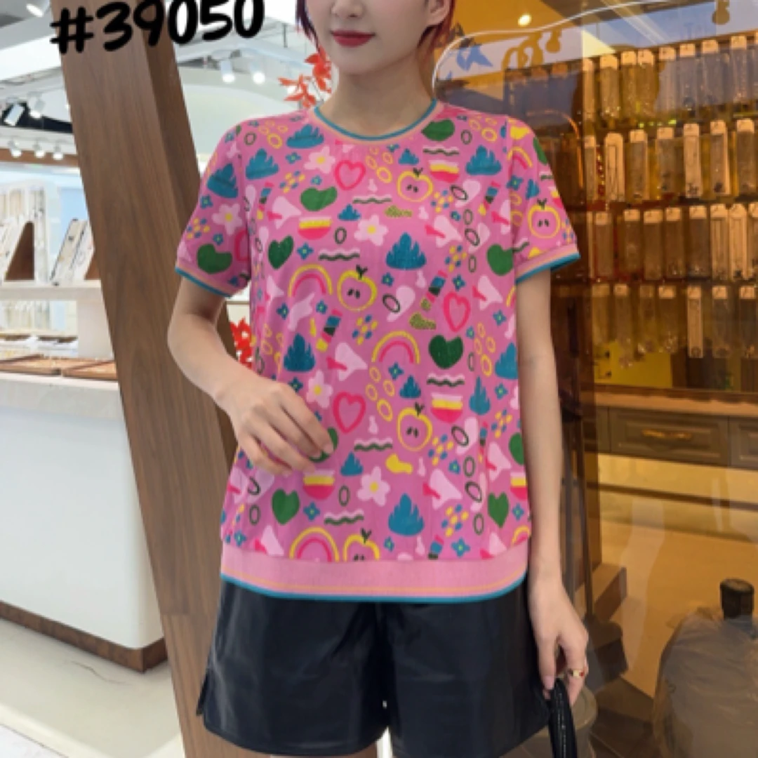 薄款圆领中老年女装印花常规上衣常规款，透气舒适3950