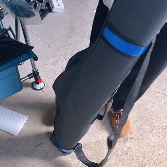 大肚包90长瑕疵的。