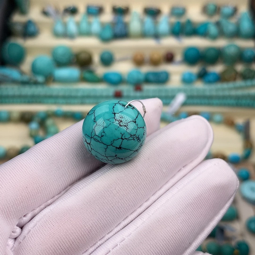 绿松石未镶嵌珠宝奇石18