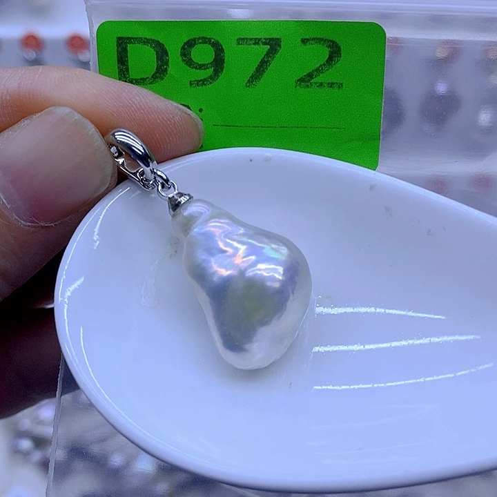 未镶嵌淡水珍珠颈饰