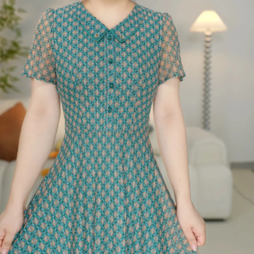 582连衣裙碎花妈妈装时尚洋气