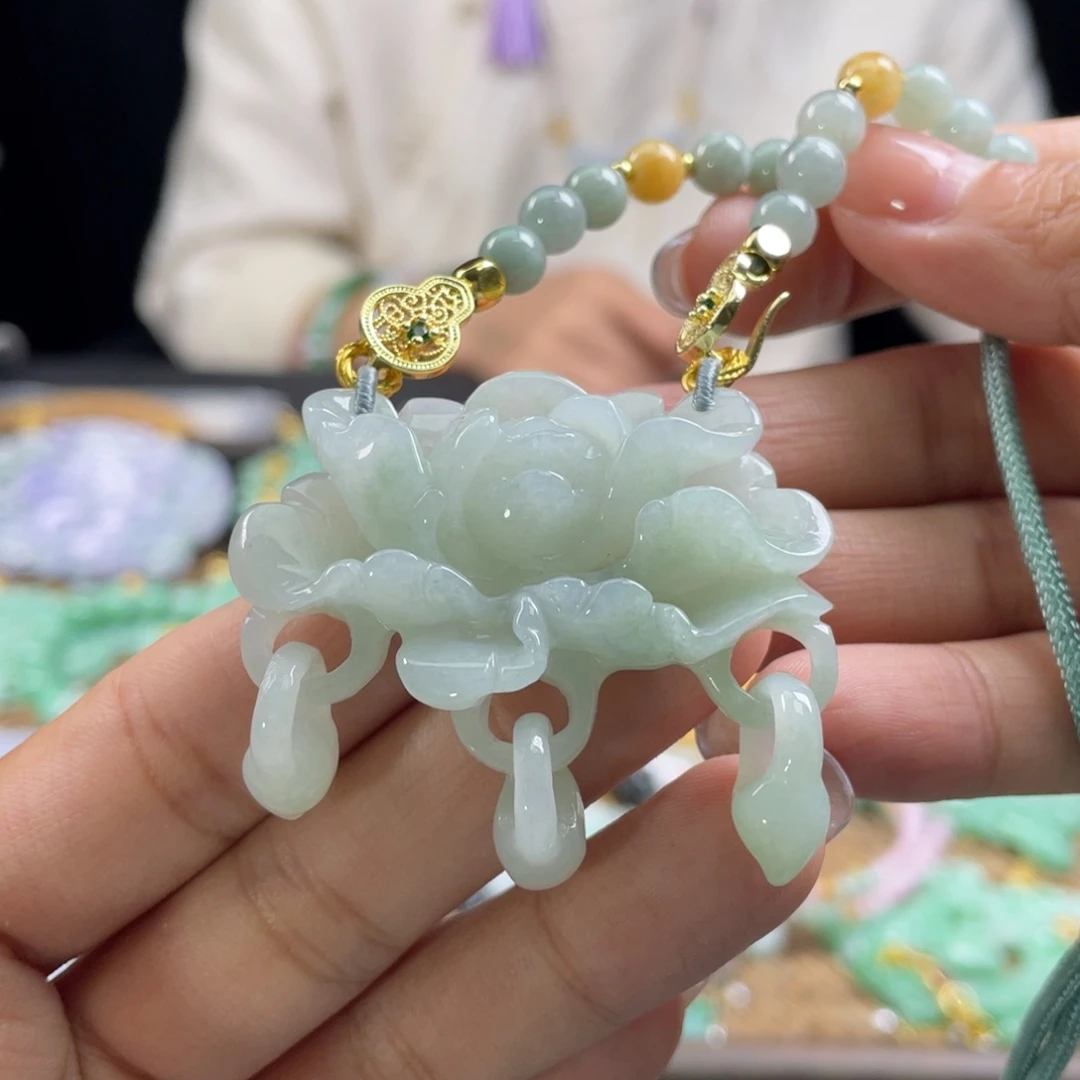 颈饰未镶嵌翡翠代编织