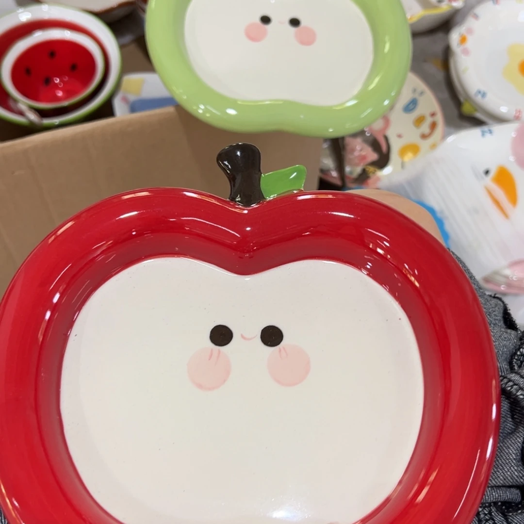 瓷微瑕品介意别拍谢谢！