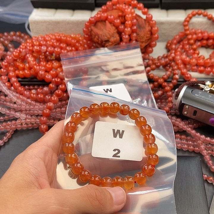 南红玛瑙未镶嵌多样性发货默认微瑕称重9mm