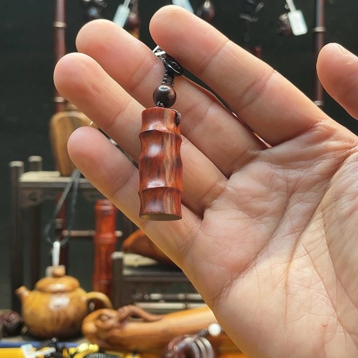 檀香紫檀（小叶紫檀）竹节挂件