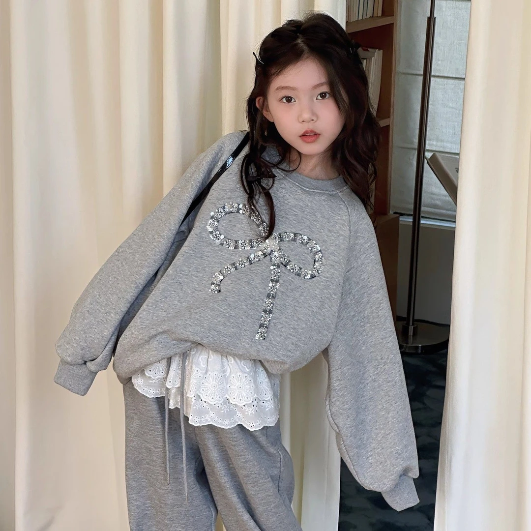 女孩品质童装女童春秋长袖网红洋气百搭圆领in设计感时尚套头春季