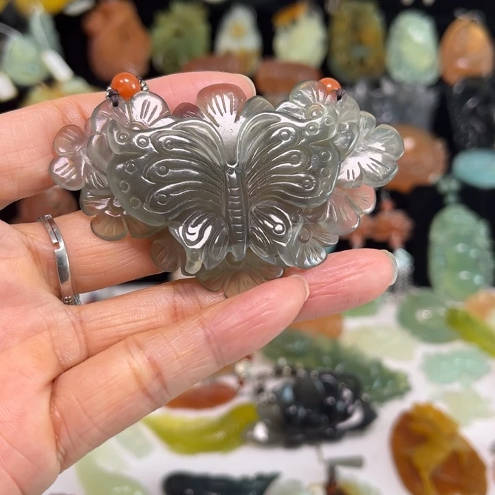 蛇纹石玉未镶嵌吊坠(赠链)