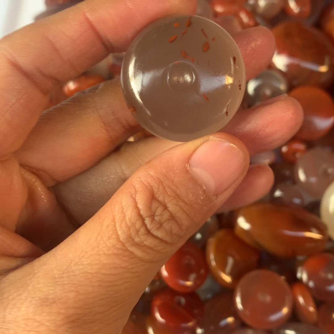 南红玛瑙未镶嵌手链