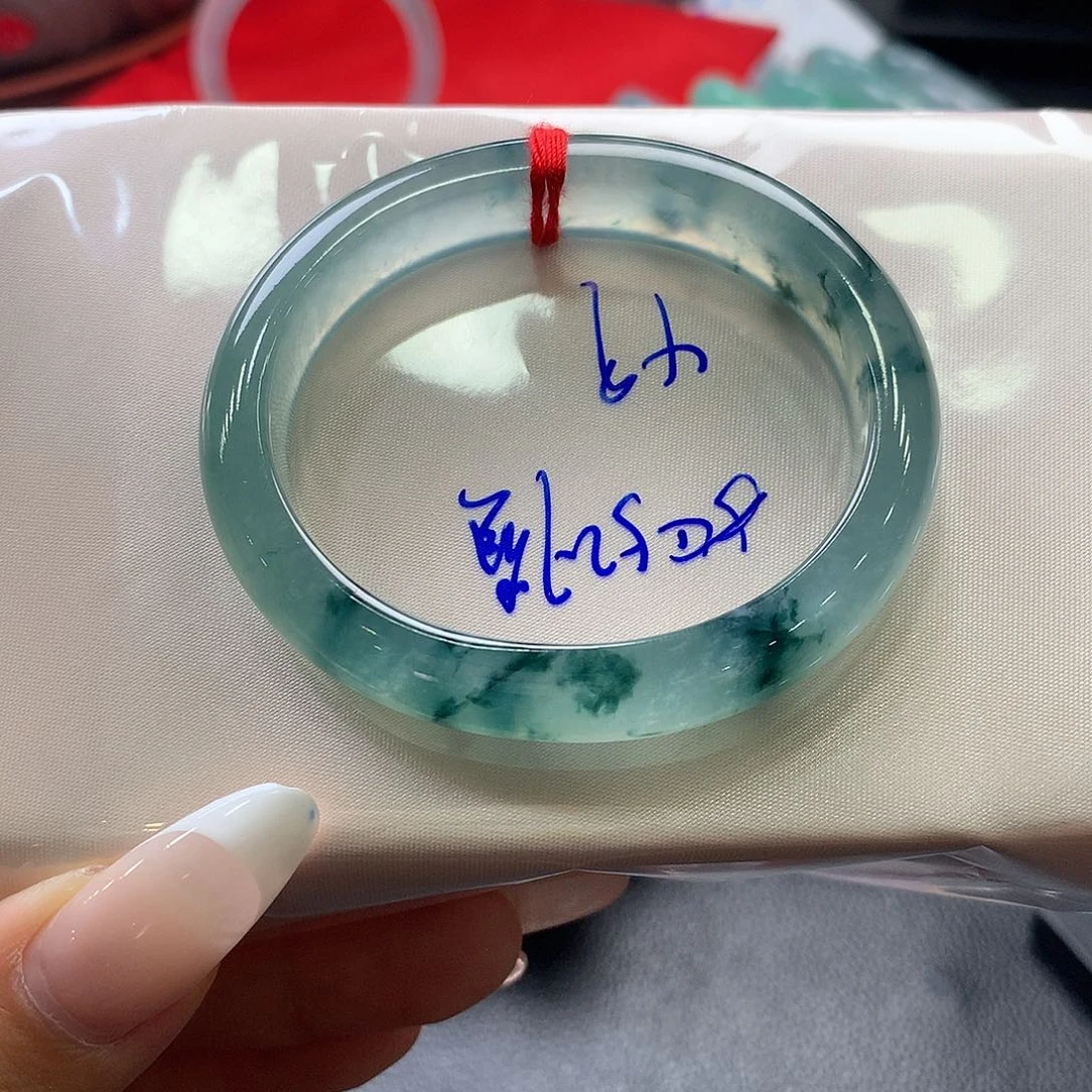 翡翠手镯（贵妃镯）未镶嵌2号