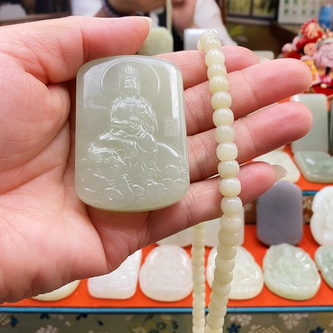 颈饰未镶嵌和田玉高****）