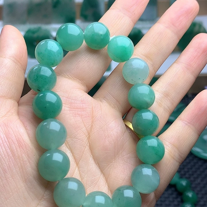 未镶嵌石英质玉珠宝半成品