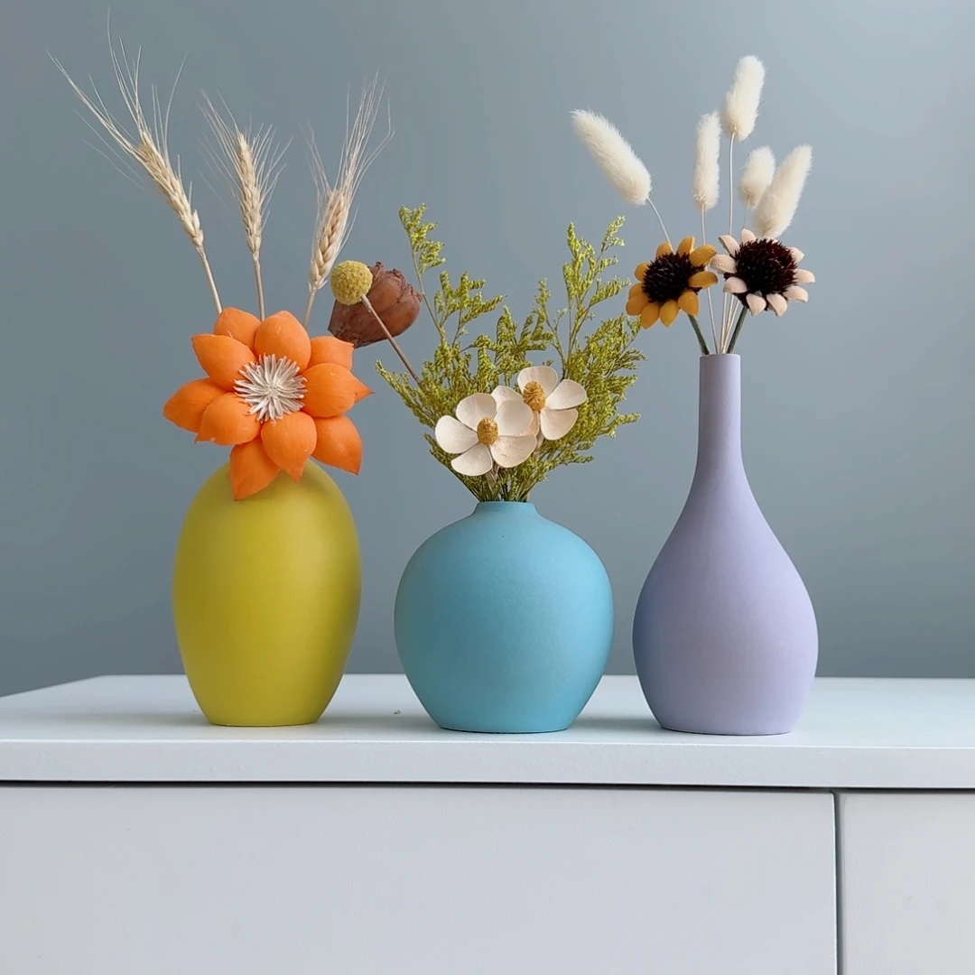 摆件陶瓷小花瓶摆件含花总高约20-30cm