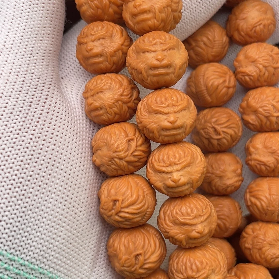 零***间猴头核桃吊坠大圣