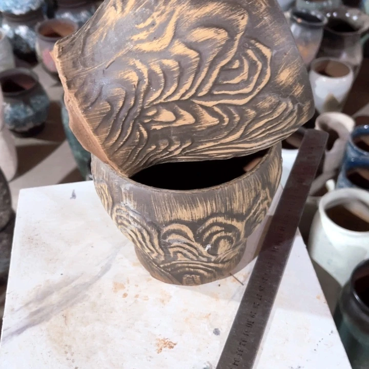 紫砂花盆口径16高度15两只正品