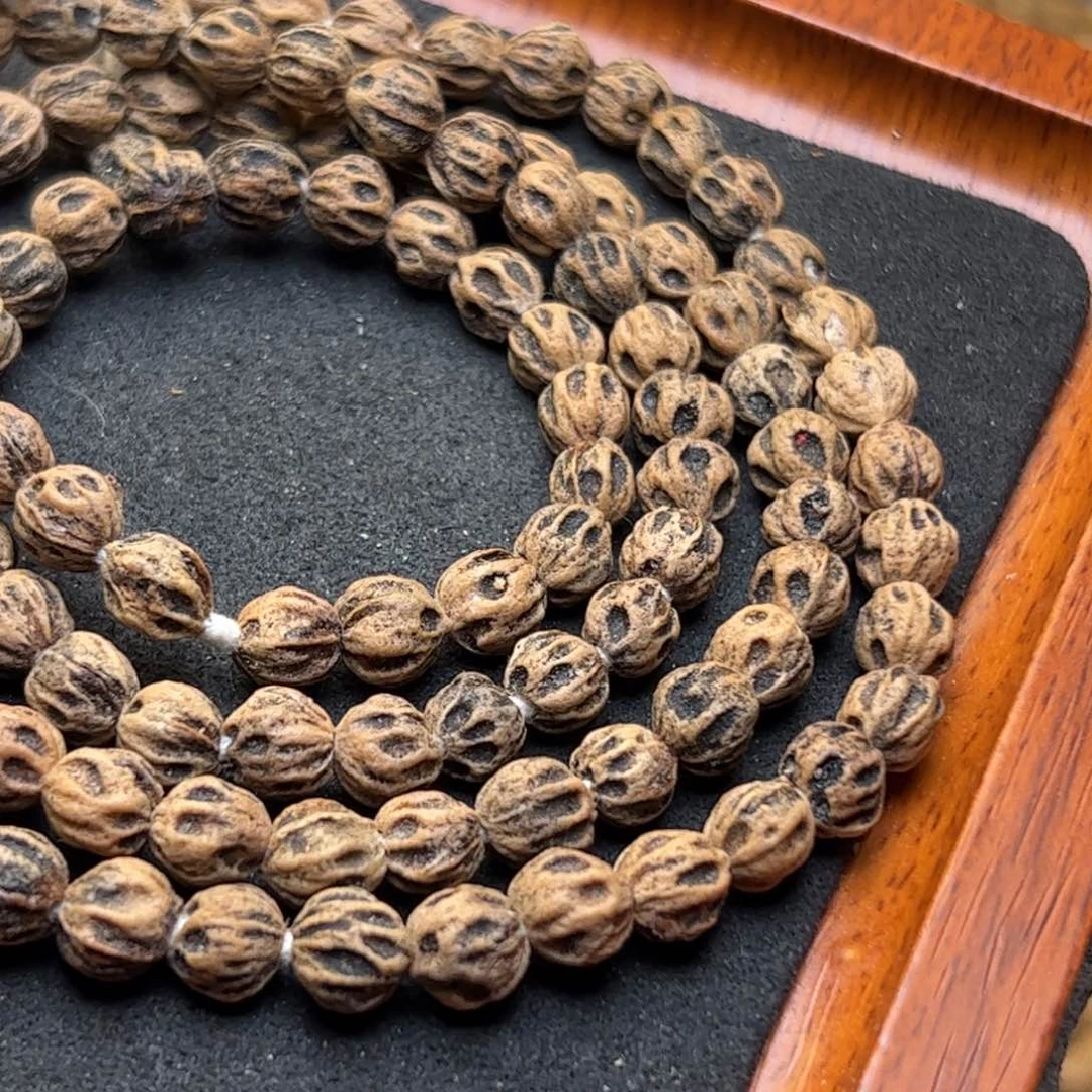 手串柏香籽/百香籽M****.