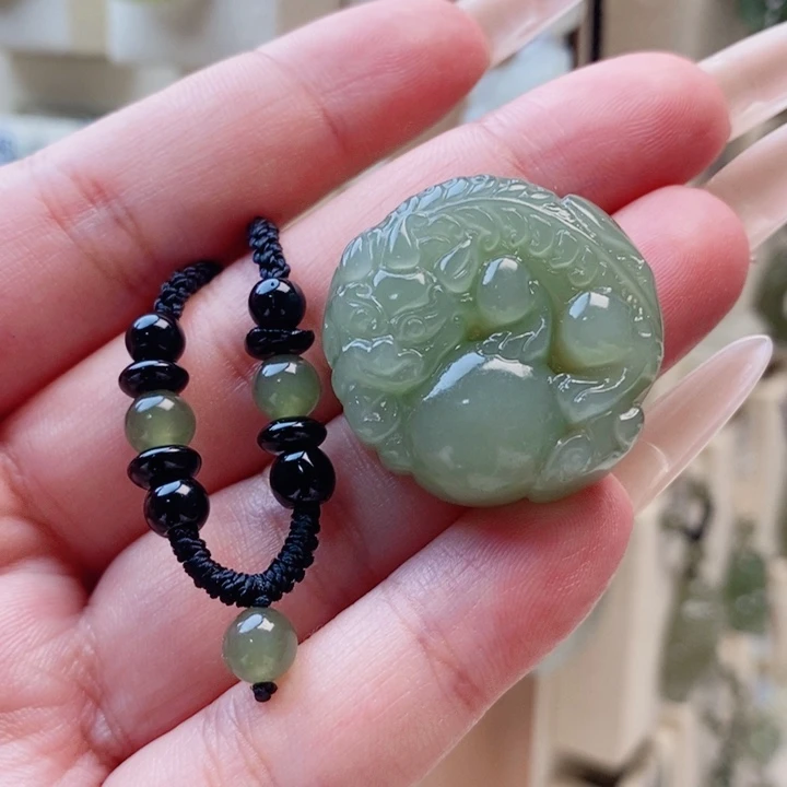 仙****和田玉未镶嵌颈饰