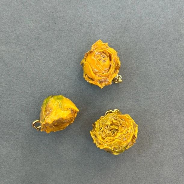 非金属树脂吊坠 C39黄色玫瑰永生花吊坠多样性发一0002